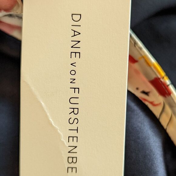 NWT DVF Sophia Loren dress size 8 - Picture 14 of 14